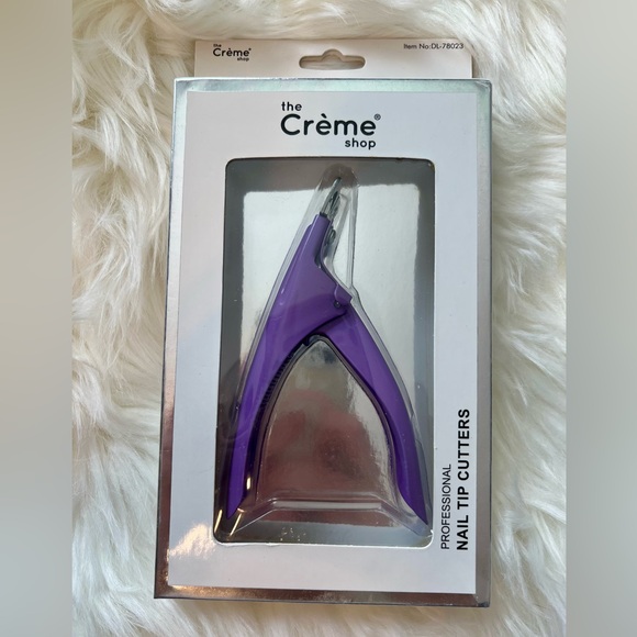 NEW! The Creme Shop Nail Tip Scissors - Picture 1 of 2